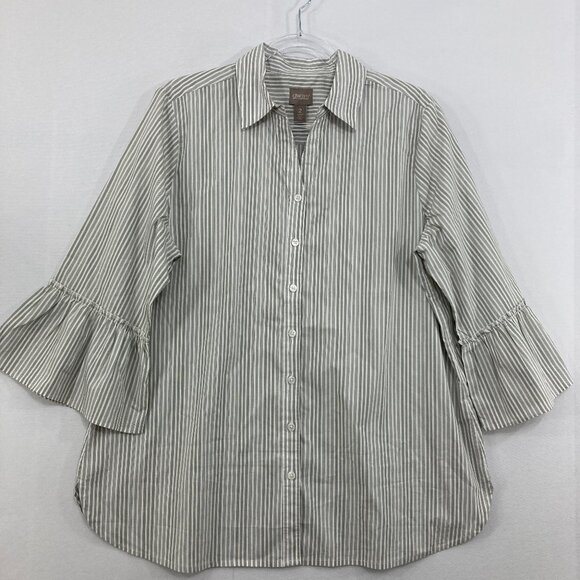 Chico's size Large/2 Gray White Striped Ruffle Sleeve Preppy Button Down Office - Picture 1 of 9